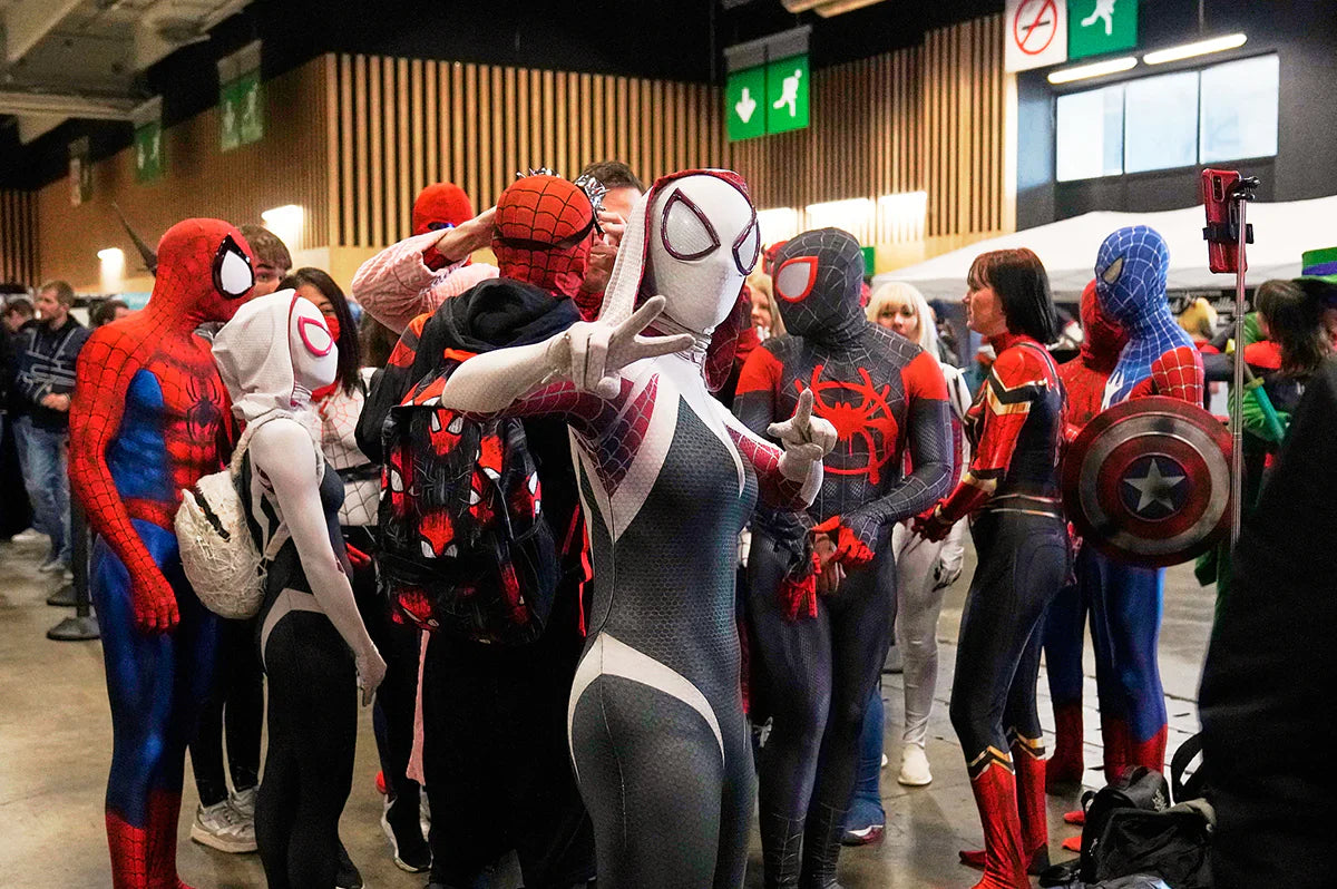 Por qué tantos adultos se identifican con Spider-Man (y lo que esto revela sobre ti)