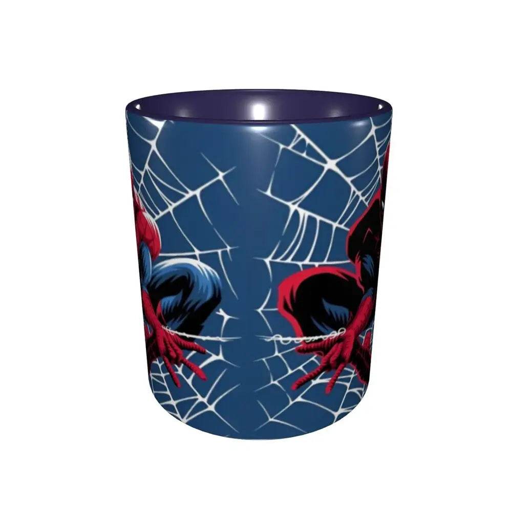 Mug Spider-Man sur une Toile