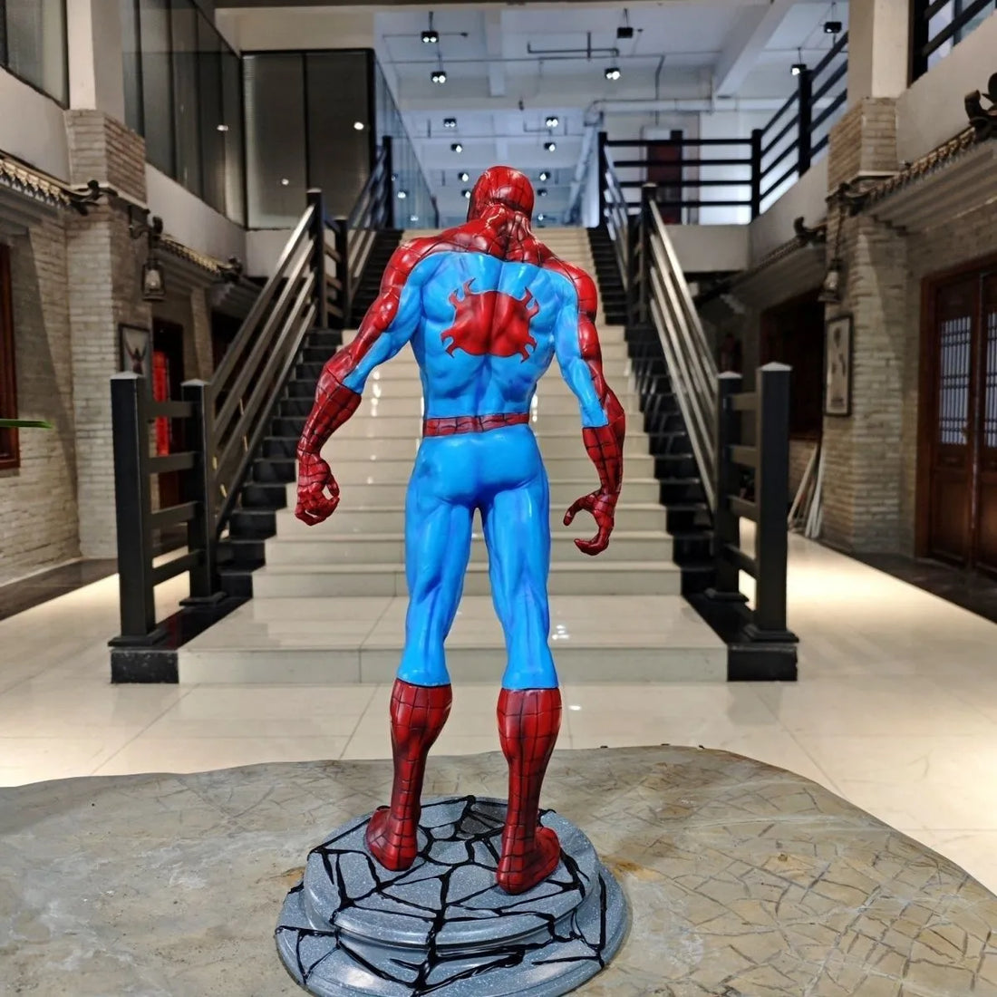Figurine Spider-Man de Collection en Résine