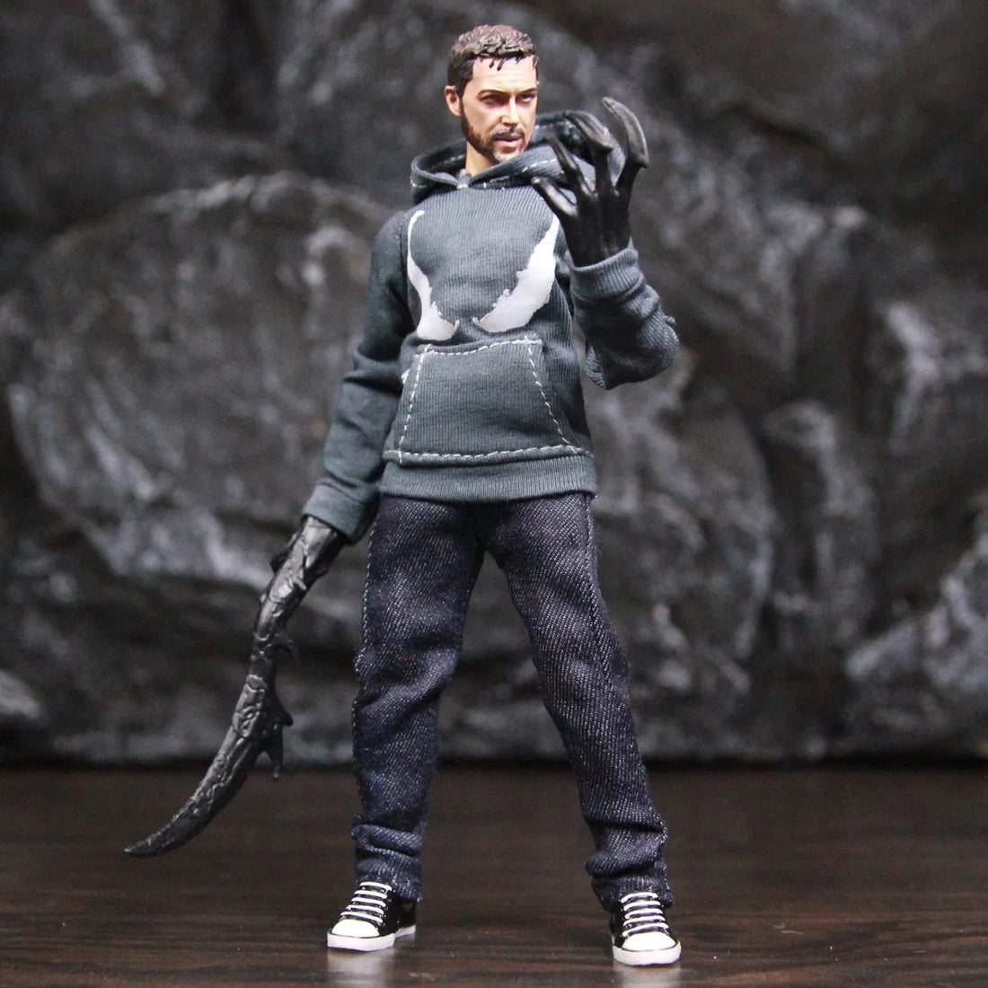 Figurine Spider-Man - Eddie Brock en Transformation