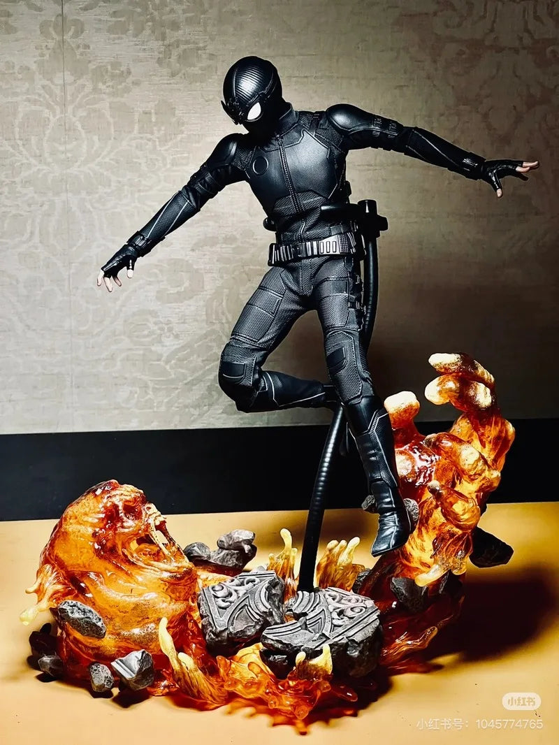 Figurine de Collection Spider-Man Costume Furtif