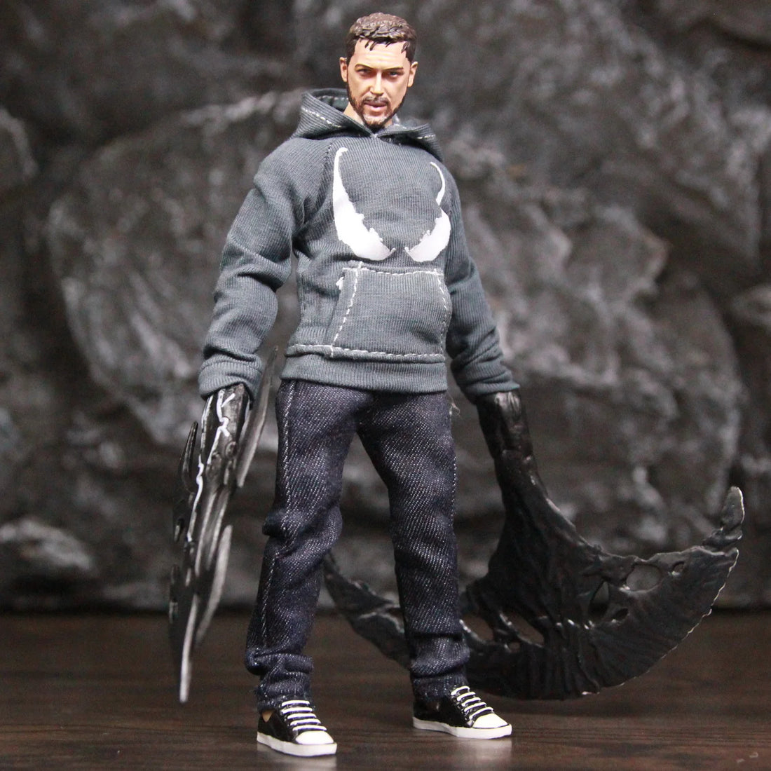 Figurine Spider-Man - Eddie Brock en Transformation