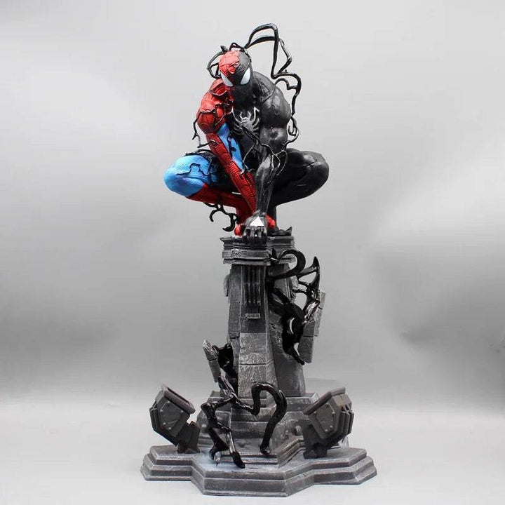 Figurine de Collection Spider-Man et Symbiote